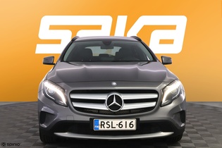 Mercedes-Benz GLA vaihtoauto