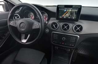Mercedes-Benz GLA vaihtoauto