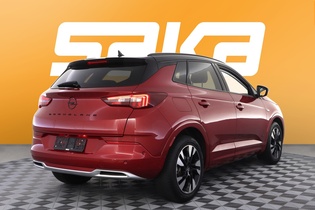 Opel Grandland vaihtoauto