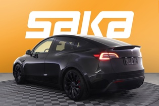 Tesla Model Y vaihtoauto