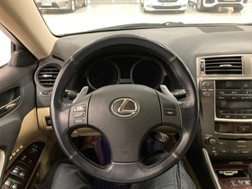 Lexus IS vaihtoauto