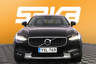 Volvo V90 Cross Country vaihtoauto
