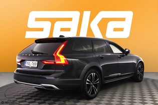 Volvo V90 Cross Country vaihtoauto
