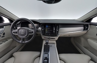 Volvo V90 Cross Country vaihtoauto