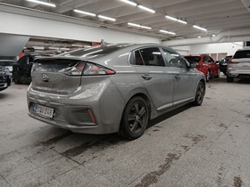 Hyundai IONIQ plug-in vaihtoauto