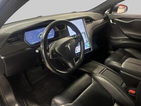 Tesla Model S vaihtoauto