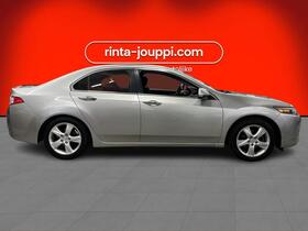 Honda Accord vaihtoauto