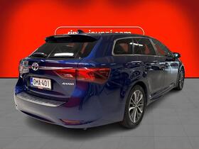 Toyota Avensis vaihtoauto