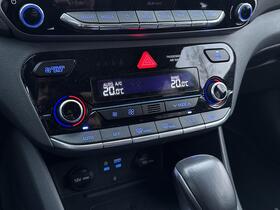 Hyundai IONIQ plug-in vaihtoauto