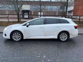 Toyota Avensis vaihtoauto