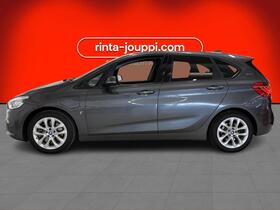 BMW 225 vaihtoauto