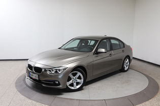 BMW 330 vaihtoauto