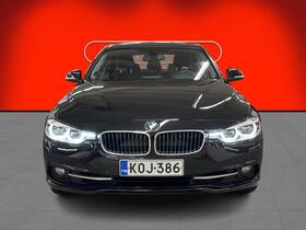 BMW 330 vaihtoauto