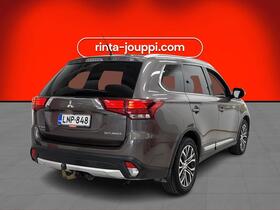 Mitsubishi Outlander vaihtoauto