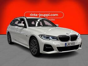BMW 320 vaihtoauto