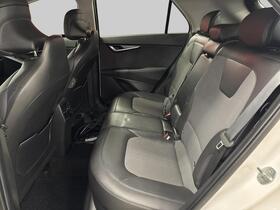 Kia Niro plug-in vaihtoauto