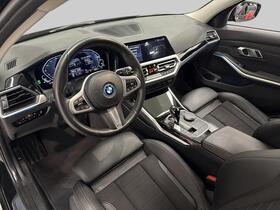 BMW 320 vaihtoauto