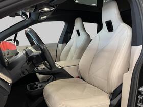 BMW iX vaihtoauto