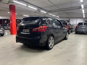 BMW 225 vaihtoauto