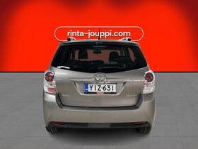 Toyota Verso vaihtoauto