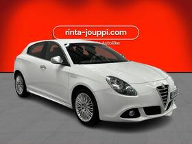 Alfa Romeo Giulietta vaihtoauto