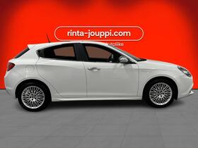 Alfa Romeo Giulietta vaihtoauto