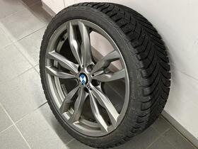 BMW M550d vaihtoauto