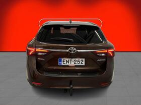 Toyota Avensis vaihtoauto