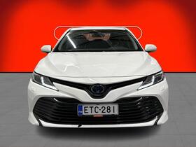 Toyota Camry vaihtoauto