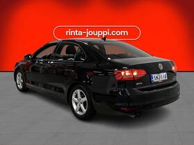 Volkswagen Jetta vaihtoauto