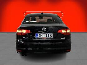 Volkswagen Jetta vaihtoauto