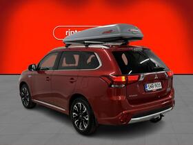 Mitsubishi Outlander PHEV vaihtoauto