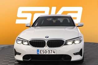 BMW 320 vaihtoauto