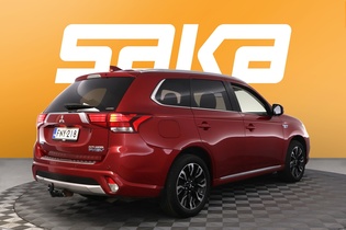 Mitsubishi Outlander PHEV vaihtoauto