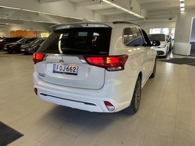Mitsubishi Outlander PHEV vaihtoauto