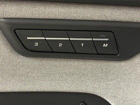 Jaguar E-PACE vaihtoauto