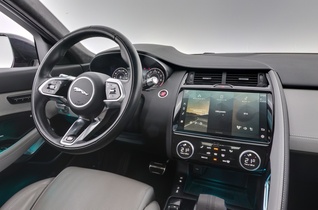 Jaguar E-PACE vaihtoauto