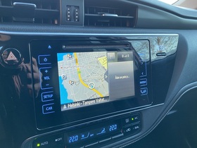 Toyota Auris vaihtoauto