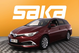 Toyota Auris vaihtoauto