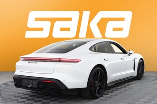 Porsche Taycan vaihtoauto