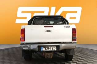 Toyota Hilux vaihtoauto