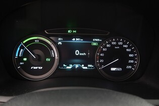 Kia Niro plug-in vaihtoauto