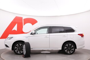 Mitsubishi Outlander PHEV vaihtoauto