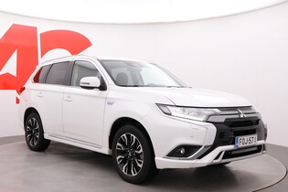 Mitsubishi Outlander PHEV vaihtoauto