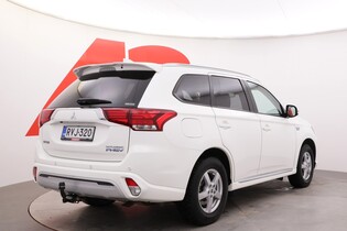 Mitsubishi Outlander PHEV vaihtoauto