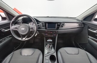 Kia Niro plug-in vaihtoauto