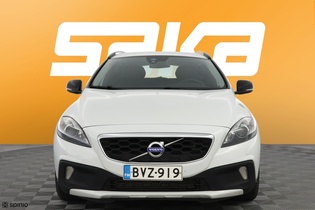 Volvo V40 Cross Country vaihtoauto