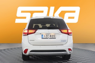 Mitsubishi Outlander PHEV vaihtoauto
