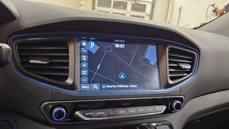 Hyundai IONIQ plug-in vaihtoauto