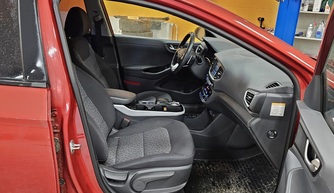 Hyundai IONIQ electric vaihtoauto